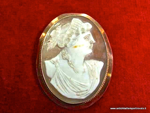 Antico cammeo donna - Antica spilla con cammeo
