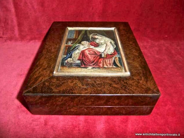 Oggettistica d`epoca - Scatole varie - Antica scatola portagioie in radica con miniatura dipinta Scatola portagioie con dipinto ad olio - Immagine n°3  