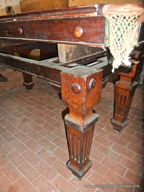 Mobili antichi - Tavoli da gioco - Antico tavolo da pranzo in mogano tramutabile in biliardo per il gioco Pool - Immagine n°10  