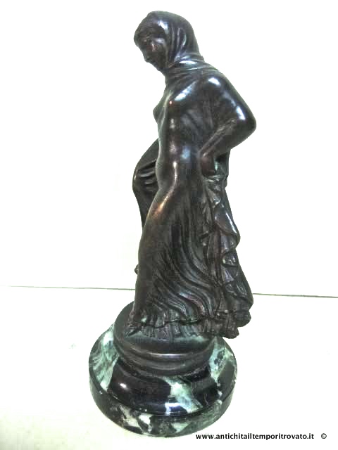 Oggettistica d`epoca - Statue e statuine - Antica scultura in bronzo Statua antica in bronzo - Immagine n°7  