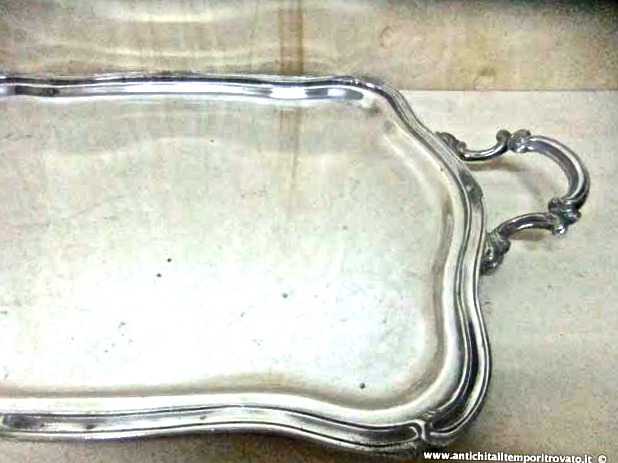 Sheffield d'epoca - Sheffield e Silver plate - Antico vassoio con manici Vassoio d`epoca in silver plated - Immagine n°5  