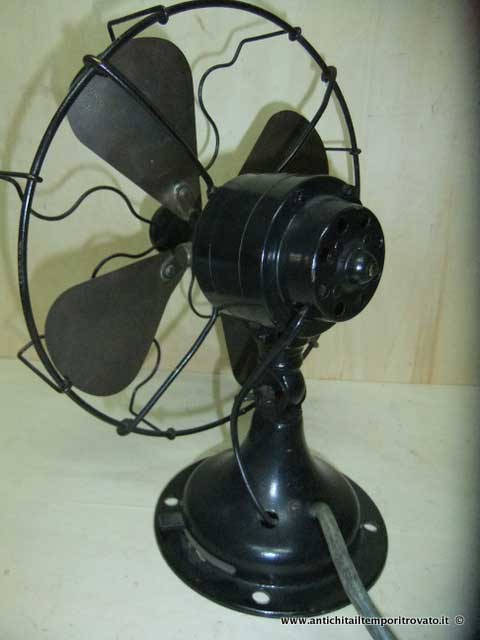 Oggettistica d`epoca - Strumenti scientifici - Antico ventilatore da tavolo Ventilatore d`epoca Polar Cub - Immagine n°2  