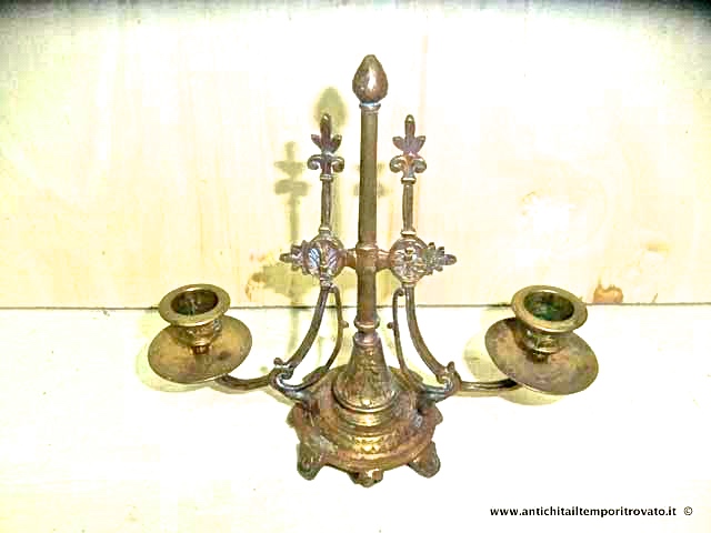 Antico candelabro in ottone - Candelabro d`epoca