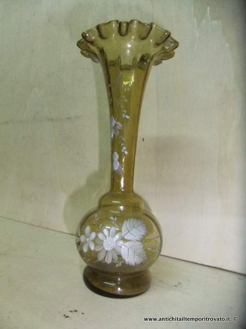 Antico vasetto in vetro soffiato - Antico vasetto smaltato in vetro soffiato