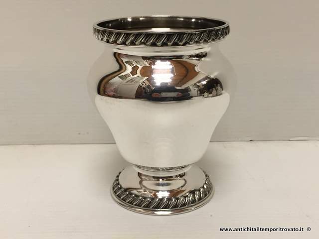 Portavaso americano in silver plate - Piccolo porta vaso godronato