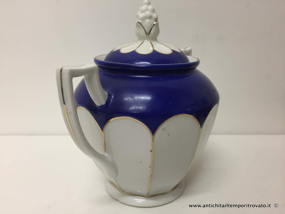 Oggettistica d`epoca - Porcellane e ceramiche - Antica zuccheriera bianca e blu - Immagine n°2  