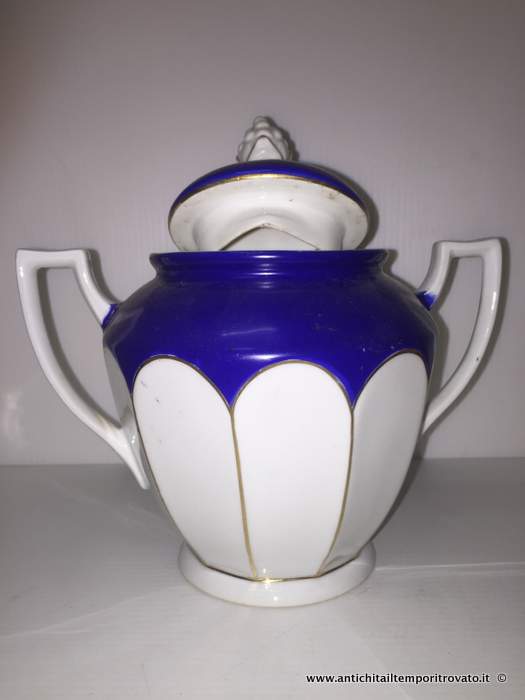 Oggettistica d`epoca - Porcellane e ceramiche - Antica zuccheriera bianca e blu - Immagine n°4  