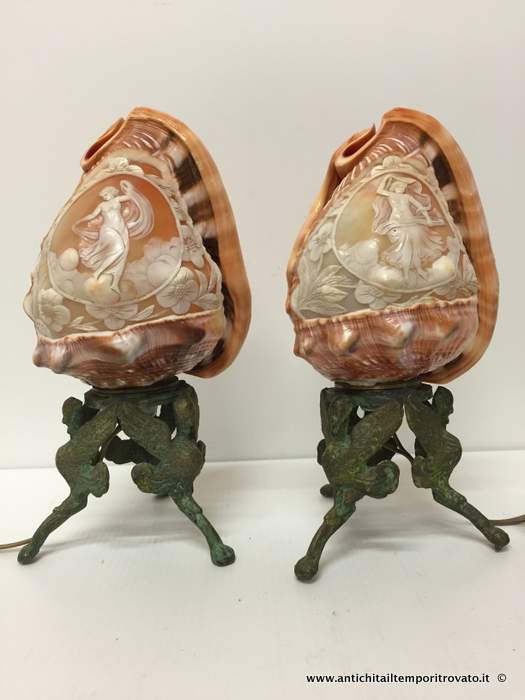 Antica coppia di lampade con conchiglie a cammeo - Lampade lavorazione a cammeo