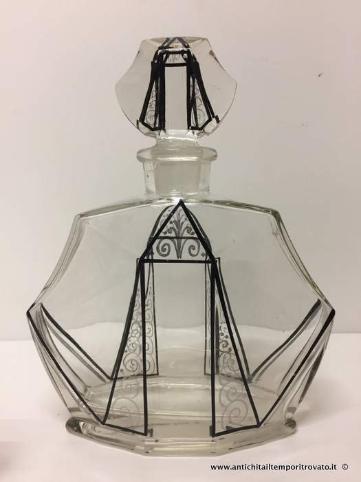 Oggettistica d`epoca - Vetri e cristalli - Bottiglia deco Bottiglia forma geometrica con bicchierini - Immagine n°3  