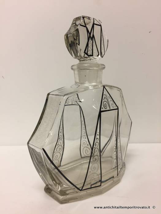 Oggettistica d`epoca - Vetri e cristalli - Bottiglia deco Bottiglia forma geometrica con bicchierini - Immagine n°4  