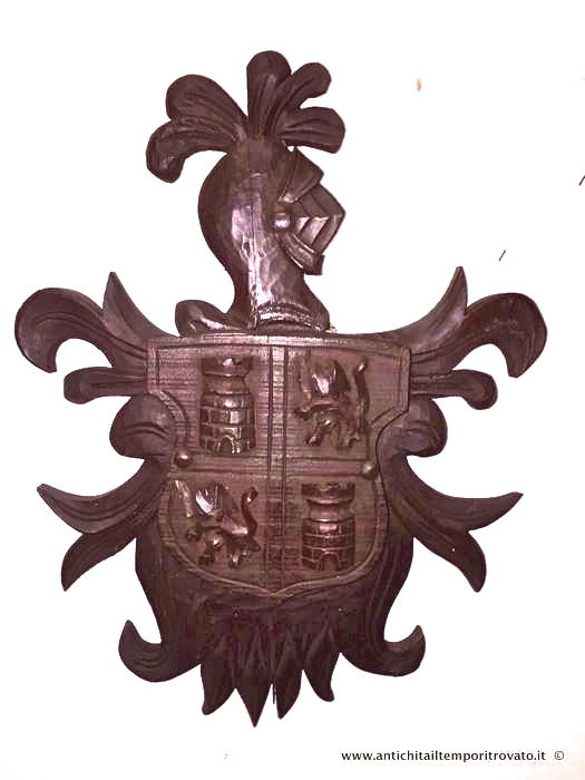 Antico stemma in legno - Stemma araldico in legno intagliato