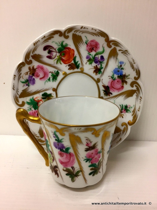 Antica tazza francese in limoges - Tazza dell`800 con decori floreali