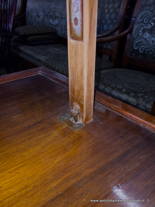 Mobili antichi - Tavoli e tavolini - Antico tavolo portavivande a due piani Antico tavolo Vittoriano con piano sollevabile - Immagine n°5  