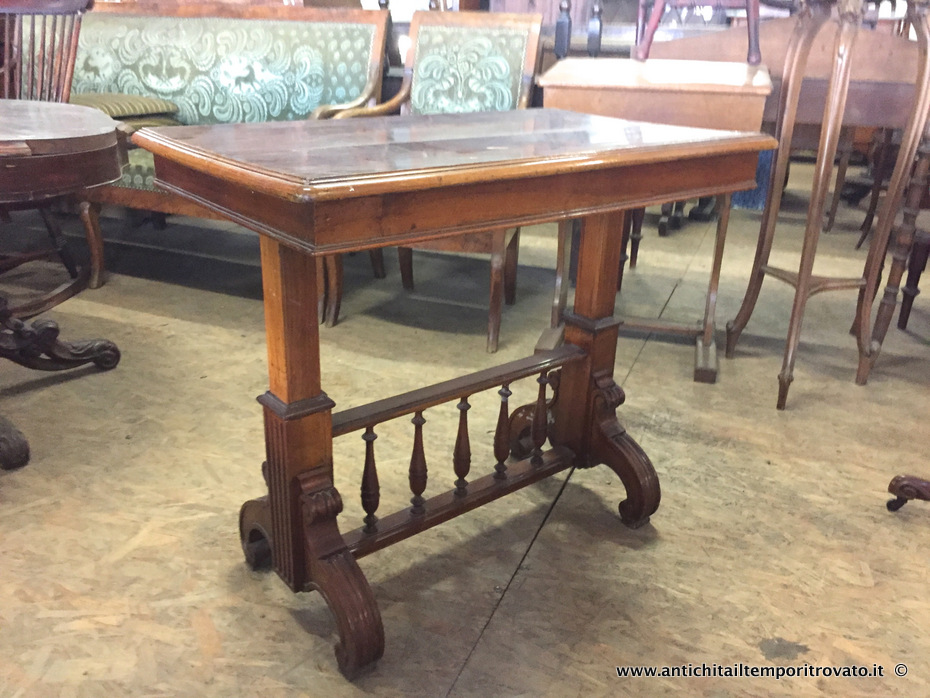 Mobili antichi - Tavoli e tavolini - Antico tavolo portavivande a due piani Antico tavolo Vittoriano con piano sollevabile - Immagine n°9  