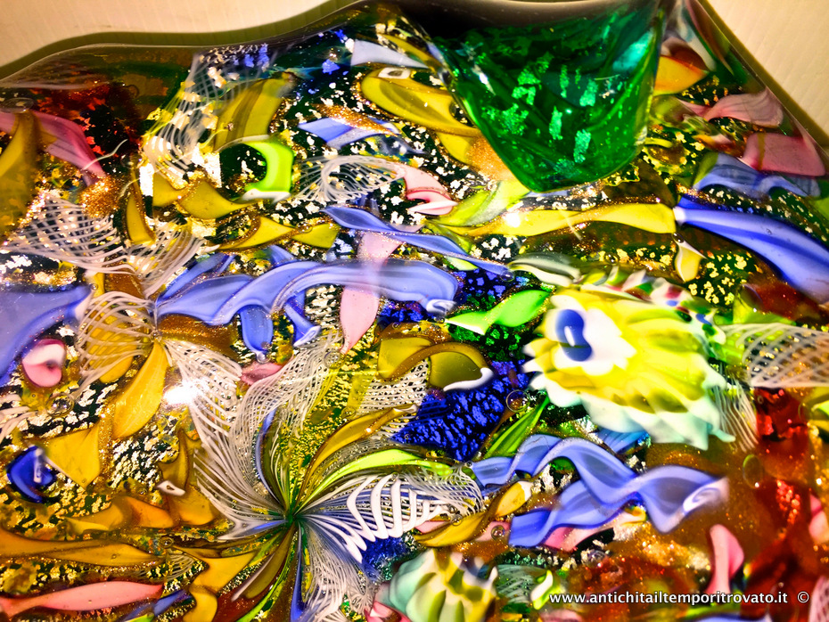 Oggettistica d`epoca - Vetri e cristalli - Antica ciotola di Murano in vetro verde e murrine Vaso in vetro di Murano Tutti Frutti Rest of Day - Immagine n°6  