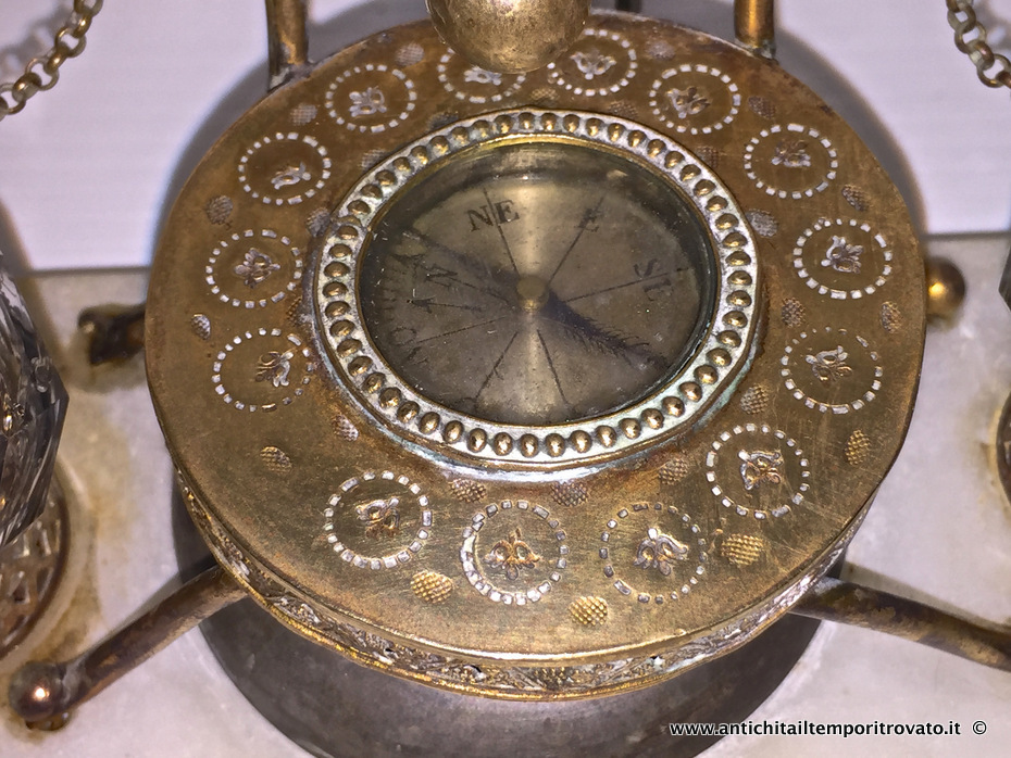 Oggettistica d`epoca - Calamai - Piccolo calamaio da collezione dell'800 Antico calamaio con bussola termometro e campanello - Immagine n°6  