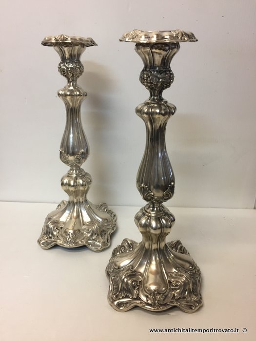 Argenti antichi → Oggetti vari in argento → Antichi candelieri in argento sbalzato prima meta 800 Antica coppia candelieri italiani in argento baccellato
Antica ed elegante coppia di candelieri italiani realizzati in argento 800 (grammi 289) nella prima metà dell'800. Lavorazione a sbalzo con base mossa con decori fogliacei puntinati (tralci di …
... continua ...
Immagine:immagini/catalogo/6000/6449.jpg