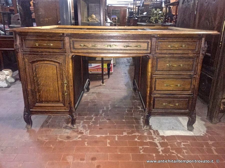 Antica scrivania in massello di rovere con doppia seduta - Grande e antica scrivania francese con doppio fronte