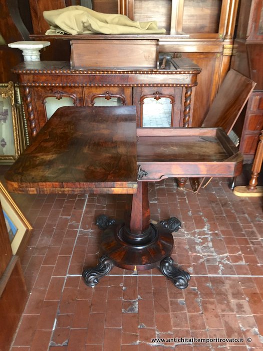 Mobili antichi - Tavoli da gioco - Antico tavolo da gioco in palissandro - Immagine n°4  