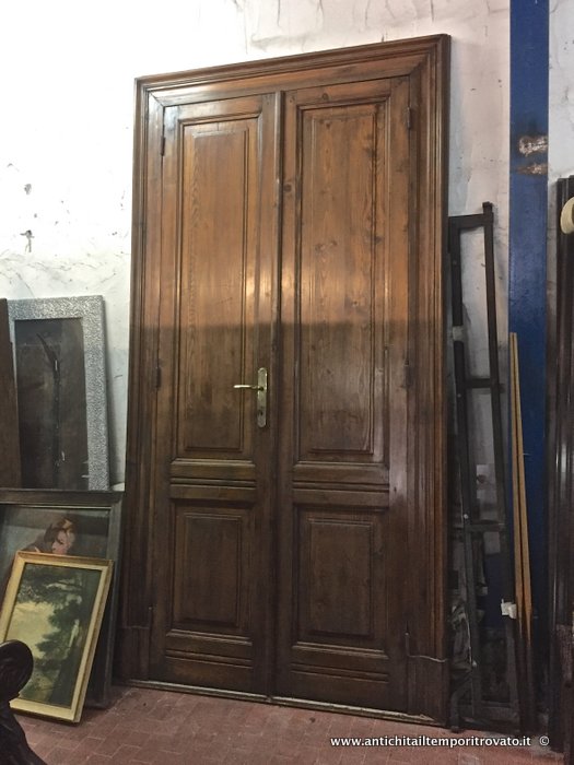 Antichita' il tempo ritrovato - Antica porta italiana con cembrana
