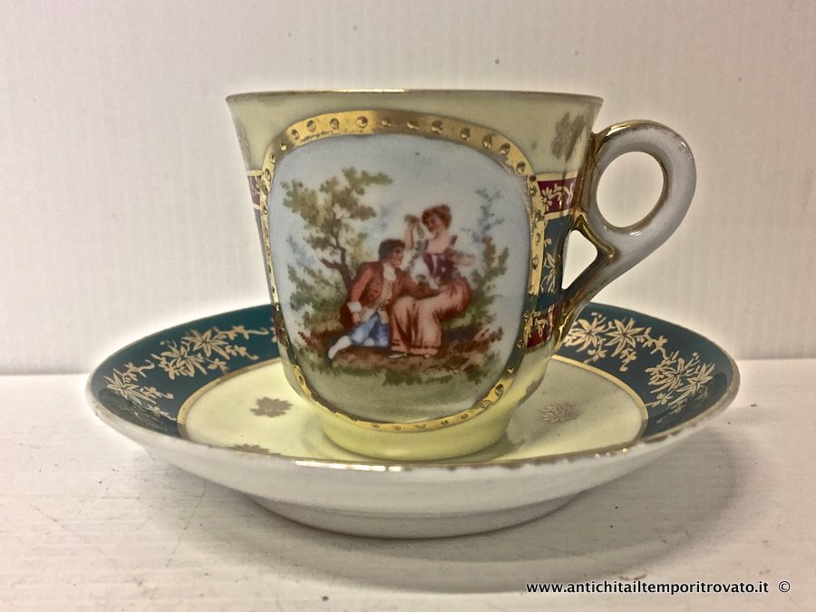 Oggettistica d`epoca - Tazze da collezione - Antica tazza da caffe austriaca dipinta a mano - Immagine n°2  