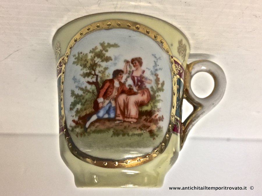Oggettistica d`epoca - Tazze da collezione - Antica tazza da caffe austriaca dipinta a mano - Immagine n°3  