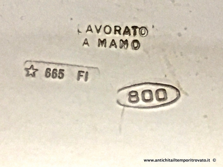 Argenti antichi - Oggetti vari in argento  - Boccale in argento 800 con coperchio (lt.0,5) - Immagine n°10  