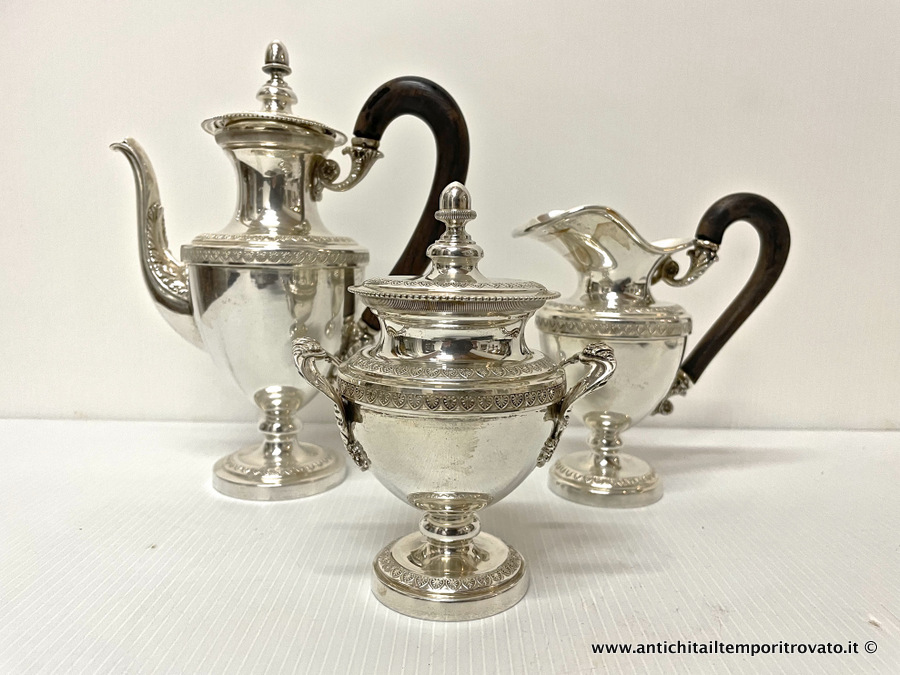 Antico e solido set da caffè egoiste stile Impero in argento 800 - Antico set da caffè egoiste in argento stile Impero di Peruzzi Firenze