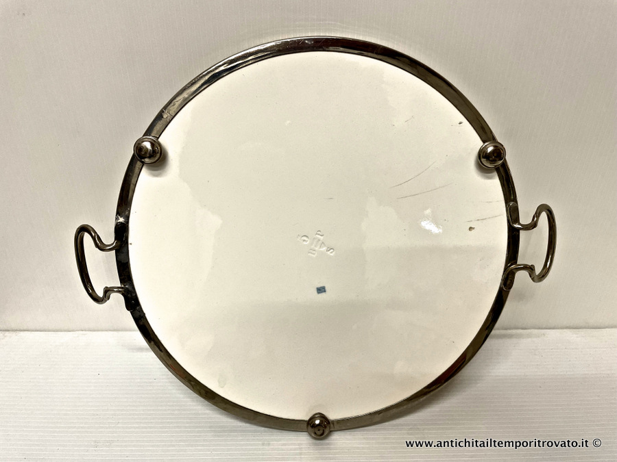 Oggettistica d`epoca - Porcellane e ceramiche - Antico vassoio rotondo con placca in ceramica - Immagine n°10  