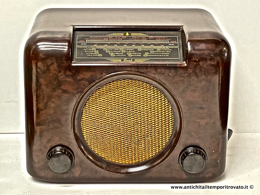 Antica radio Bush in bachelite marrone - Radio inglese in bachelite funzionante