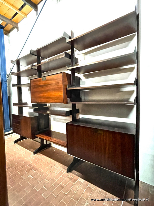 Libreria vintage e palissandro con 3 elementi modulari regolabili e 12 ripiani - Libreria a vista vintage italiana in palissandro del 1960