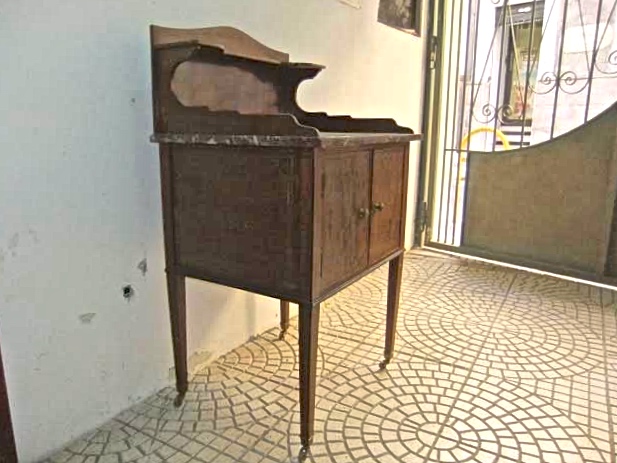 Antichita' il tempo ritrovato - Antica toilette filettata