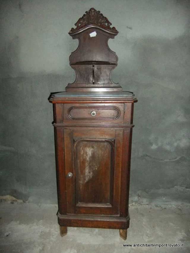 Antichita' il tempo ritrovato - Antico comodino fine 800 Genova