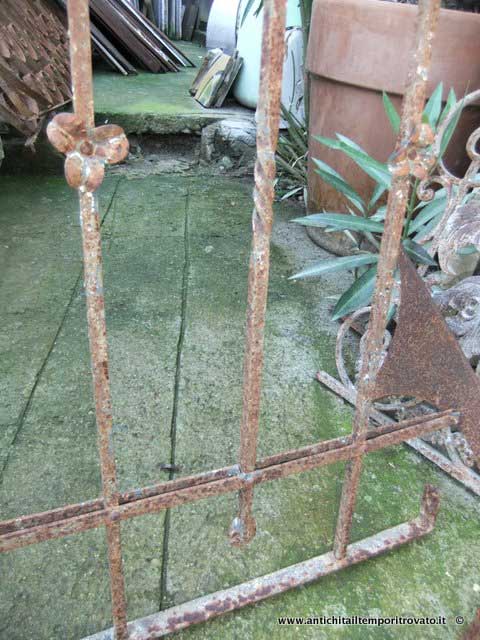Antichita' il tempo ritrovato - Ringhiera antica in ferro battuto