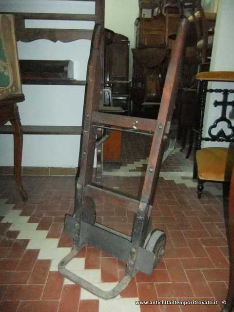 Vecchio carrello da trasporto in legno - Antico carrello da trasporto