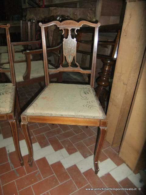 Mobili antichi - Sedie - Antica coppia di sedie Vittoriane intarsiate - Immagine n°5  