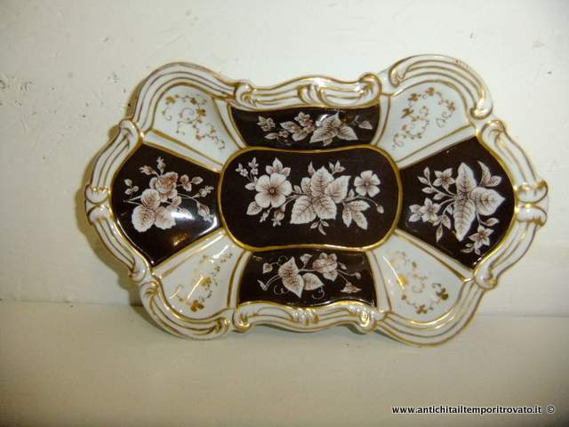 Antico piattino svuotatasche - Svuotatasche in porcellana dell`800