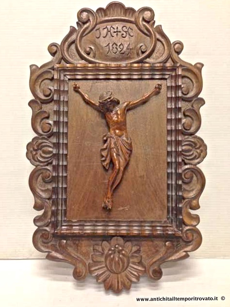 Oggettistica d`epoca → Arte sacra → Antico Cristo in bosso Antico Cristo su pannello intagliato
Bellissimo Cristo in legno di bosso montato su pannello unico in noce (spessore pannello circa cm 2) intagliato a riccioli ed elementi floreali: nella parte superiore, centralmente, reca incisa la …
... continua ...
Immagine:immagini/catalogo/3000/3866.jpg