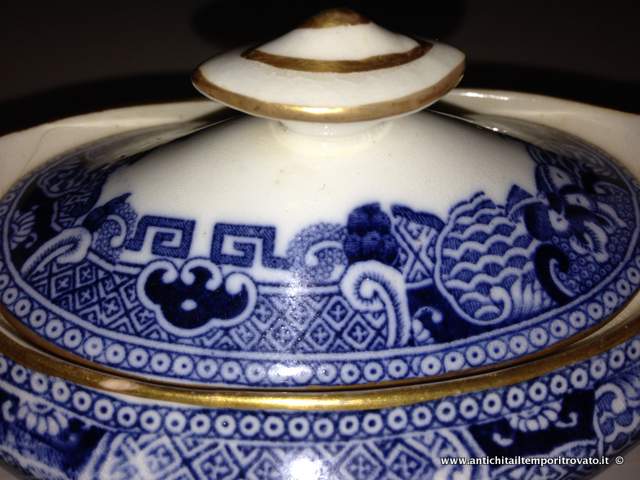 Oggettistica d`epoca - Zuppiere e risottiere - Antica zuppiera a barchetta Piccola zuppiera Blue Willow - Immagine n°5  