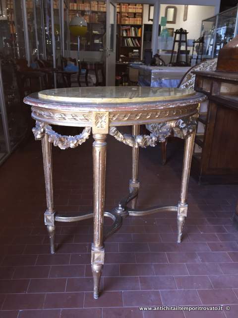 Mobili antichi - Tavoli e tavolini - Antico tavolino ovale dorato - Immagine n°10  