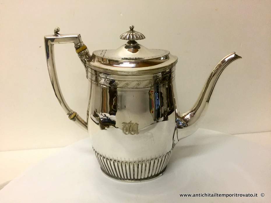 Antica cafferttiera in silver plated - Caffettiera in silver plated