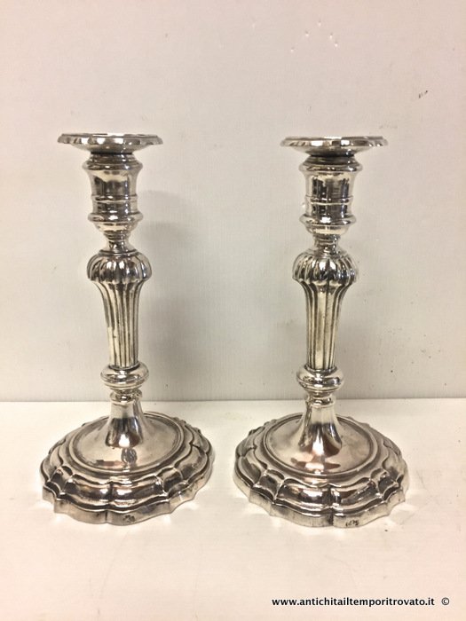 Coppia candelieri argento Venezia seconda metà 700 - Antica coppia portacandela Venezia sec. XVIII