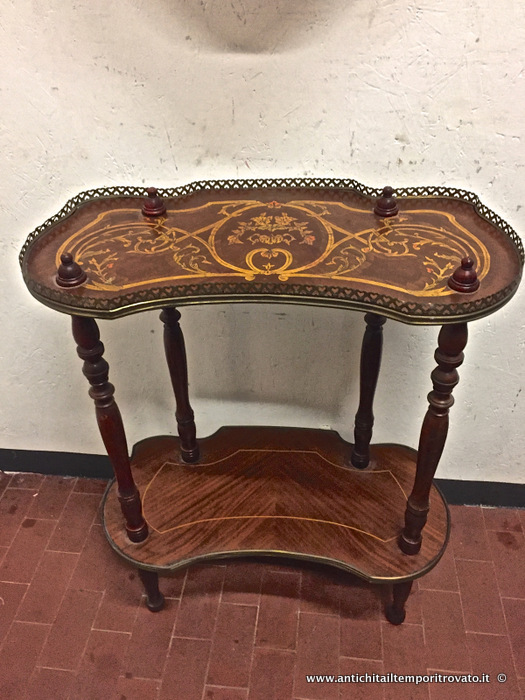 Antico tavolino francese intarsiato - Antico tavolino gueridon in mogano intarsiato