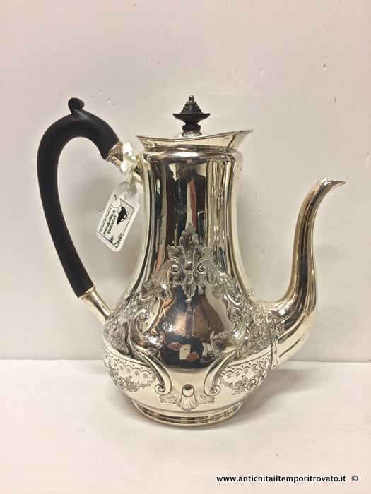 Caffettiera inglese silver plate fine 800 - Antica caffettiera inglese  con pomolo e manico in ebano