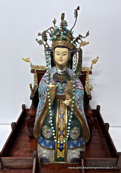 Oggettistica d`epoca - Statue e statuine - Imperatore e imperatrice cinesi sul trono - Immagine n°3  