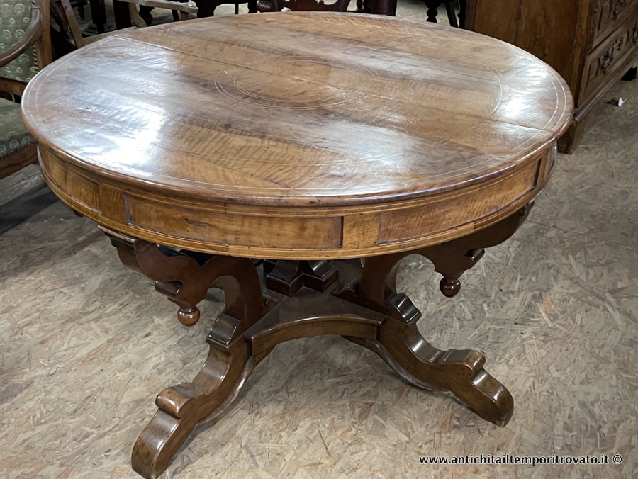 Antico e grande tavolo a cestello allungabile - Antico tavolo a cestello apribile, in massello di noce